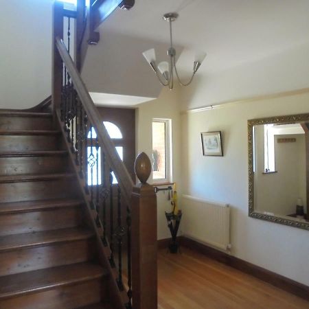 Kelvin Side Villa Eastbourne Bagian luar foto