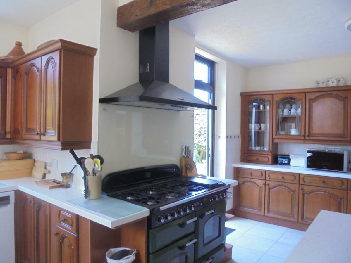 Kelvin Side Villa Eastbourne Bagian luar foto