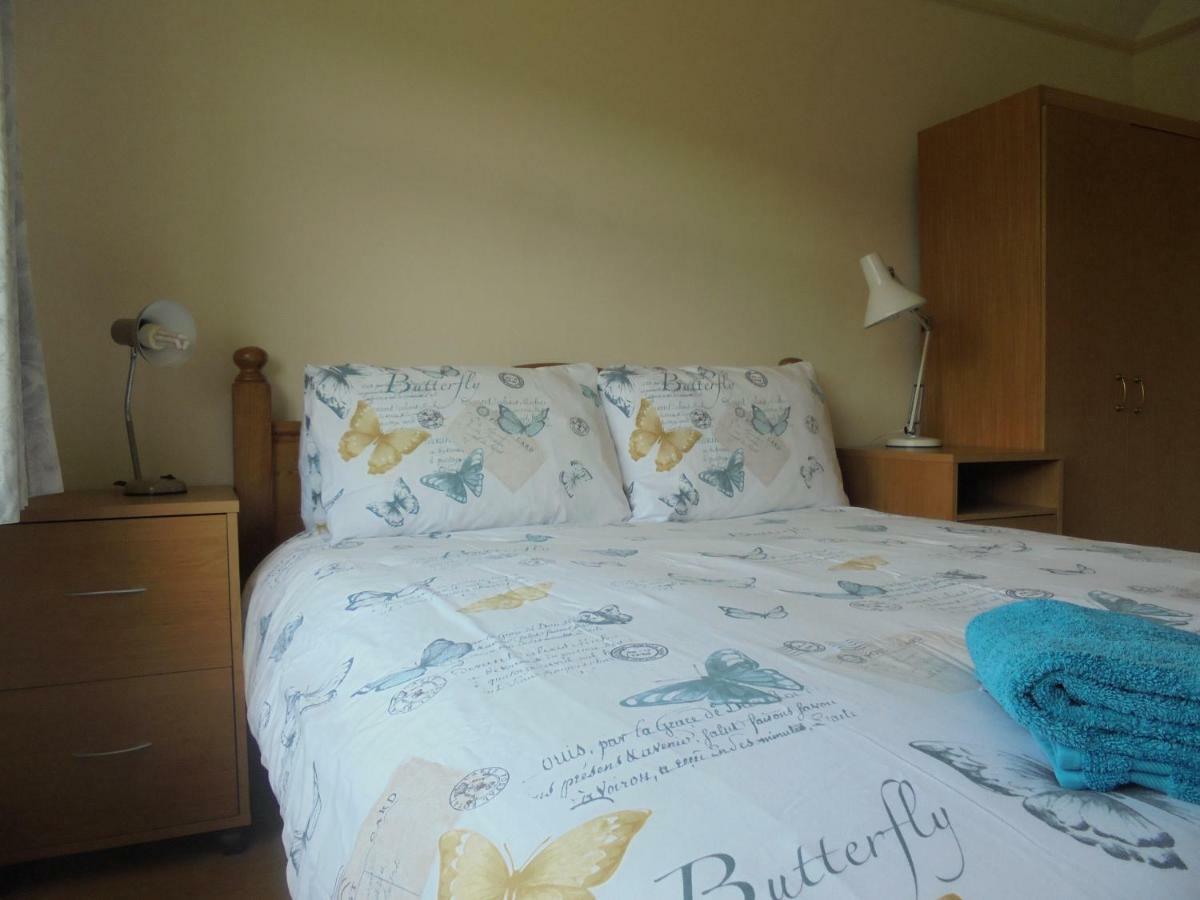 Kelvin Side Villa Eastbourne Bagian luar foto