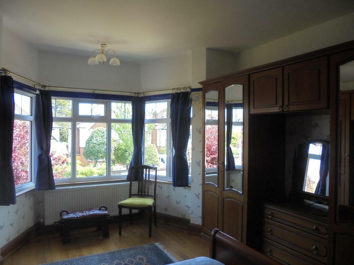 Kelvin Side Villa Eastbourne Bagian luar foto
